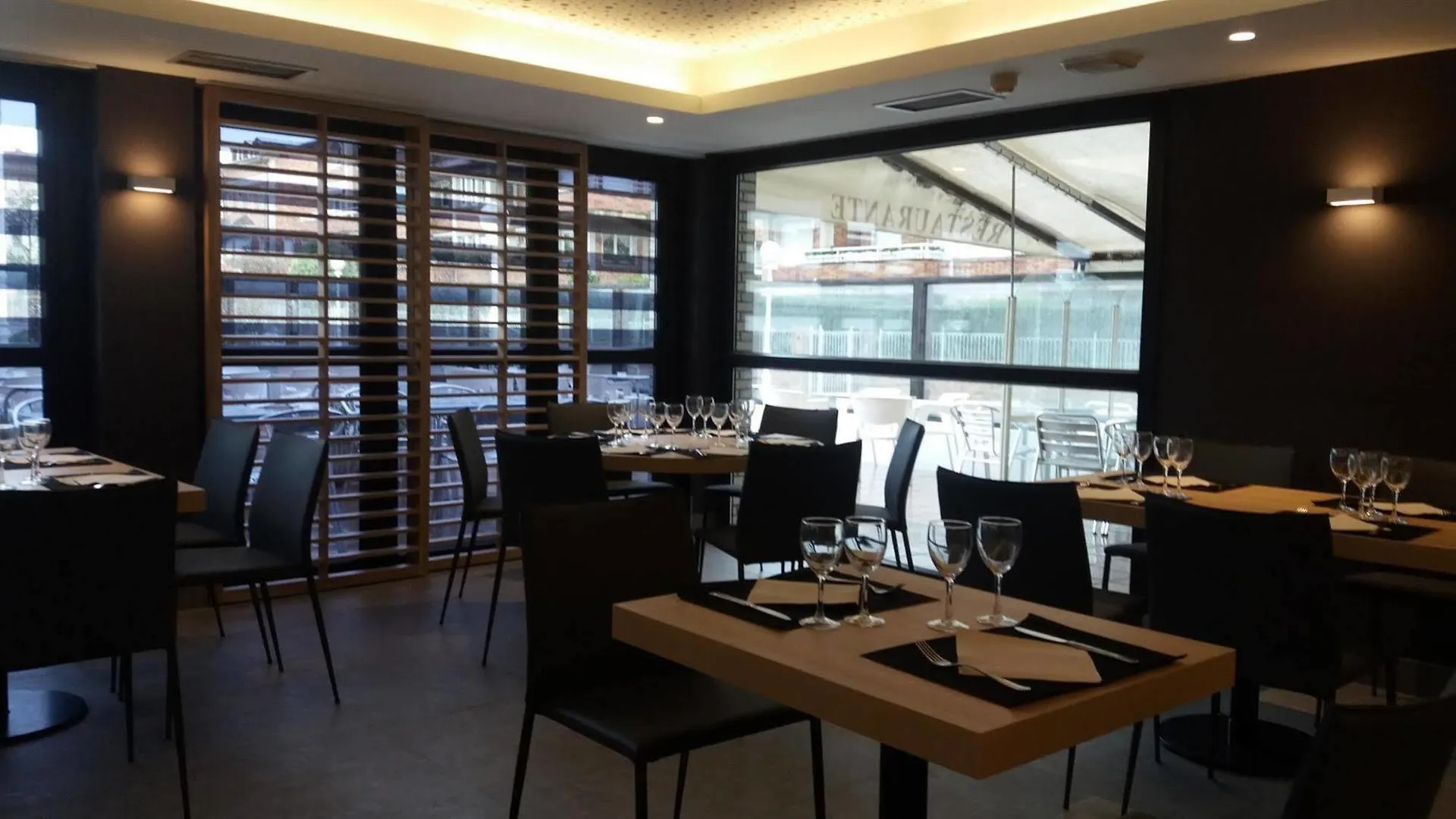 **  Hotel Ezeiza San Sebastián Španělsko